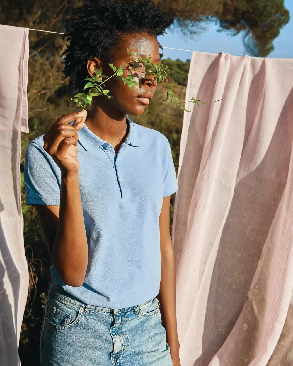 Moderní textil Iqoniq v lifestylové fotografii