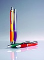 Plastová propiska, d. 14 cm, světle oranžová