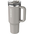 Stanley Quencher® ProTour 1180 ml recyklovaný nerezový izolovaný tumbler s brčkem, šedá
