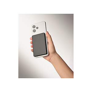 Bezdrátová magnetická powerbanka 5000 mAh, černá