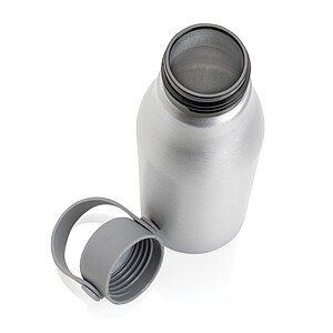 Certifikovaná lahev 680 ml z RCS recyklovaného hliníku, stříbrná