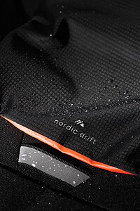 Denní batoh Nordic Drift 16L z RCS, černá