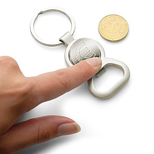 EMET Přívěsek na klíče otvírák s držákem žetonu ve velikosti 1€