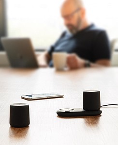GARETO Sada 2 bezdrátově nabíjených stereo reproduktorů, černá