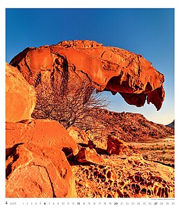 Geo Art 2027, nástěnný kalendář, prodloužená záda