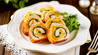 Hrníčková kuchařka nástěnný kalendář 2027