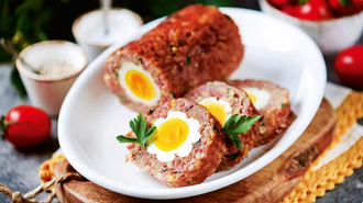 Hrníčková kuchařka nástěnný kalendář 2027