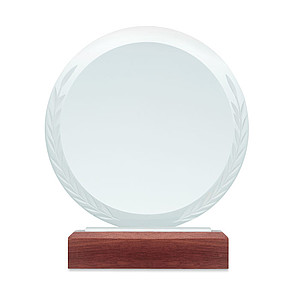 Kulatá skleněná trofej na dřevěném podstavci