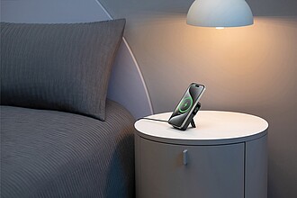 Magnetická powerbanka 10 000 mAh, černá