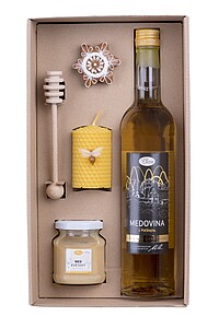 MEDOPAS Dárková sada Medoviny z Potštejna, květového medu, paličky na med, medového perníčku, motané svíčky a špendlíku Včela - reklamní předměty