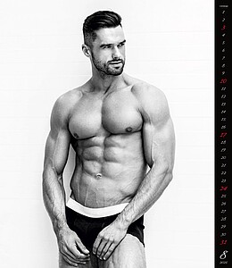 Men 2027, nástěnný kalendář, prodloužená záda