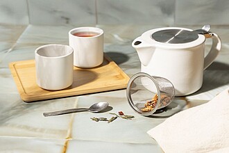 MONEA Keramická čajová sada s matným povrchem, bílá
