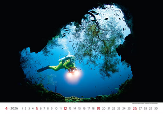 Nástěnný kalendář Wordl Wonders 2027