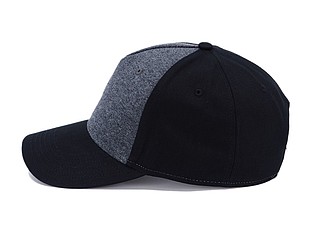 PARAN Sportovní čepice s kšiltem, černá