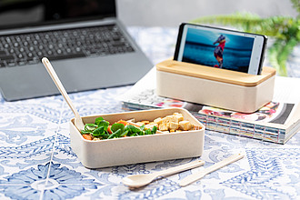 Plastový lunchbox, 2 boxy po 700ml, bambusové víčko