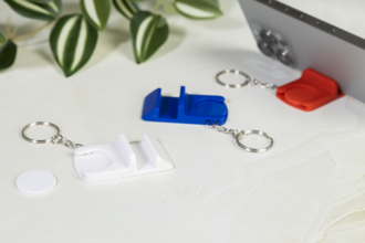 Přívěšek na klíče s mincí do vozíku, červená