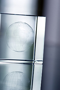 Skleněná krychle o hraně 4cm, vhodná pro 3D laser