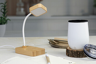 Stolní lampa s bezdrátovou nabíječkou, přírodní