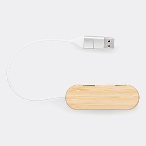 USB hub s bambusovým povrchem