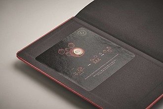Zápisník A5 se semínky, 92 linkovaných listů, červený